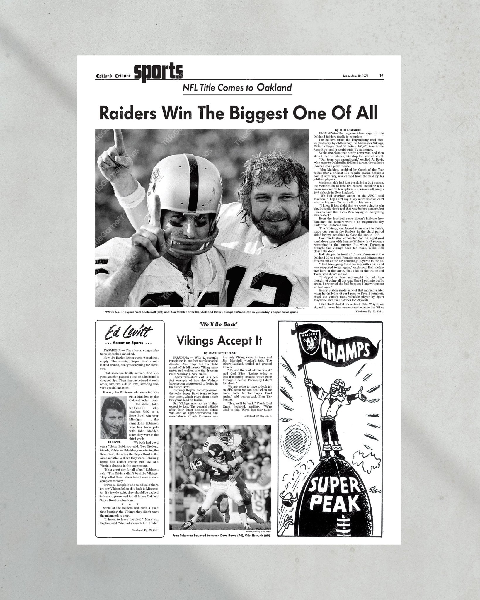 1977 Oakland Raiders Super Bowl XI Champions Framed Front Page Newspaper Print - Title Game Frames