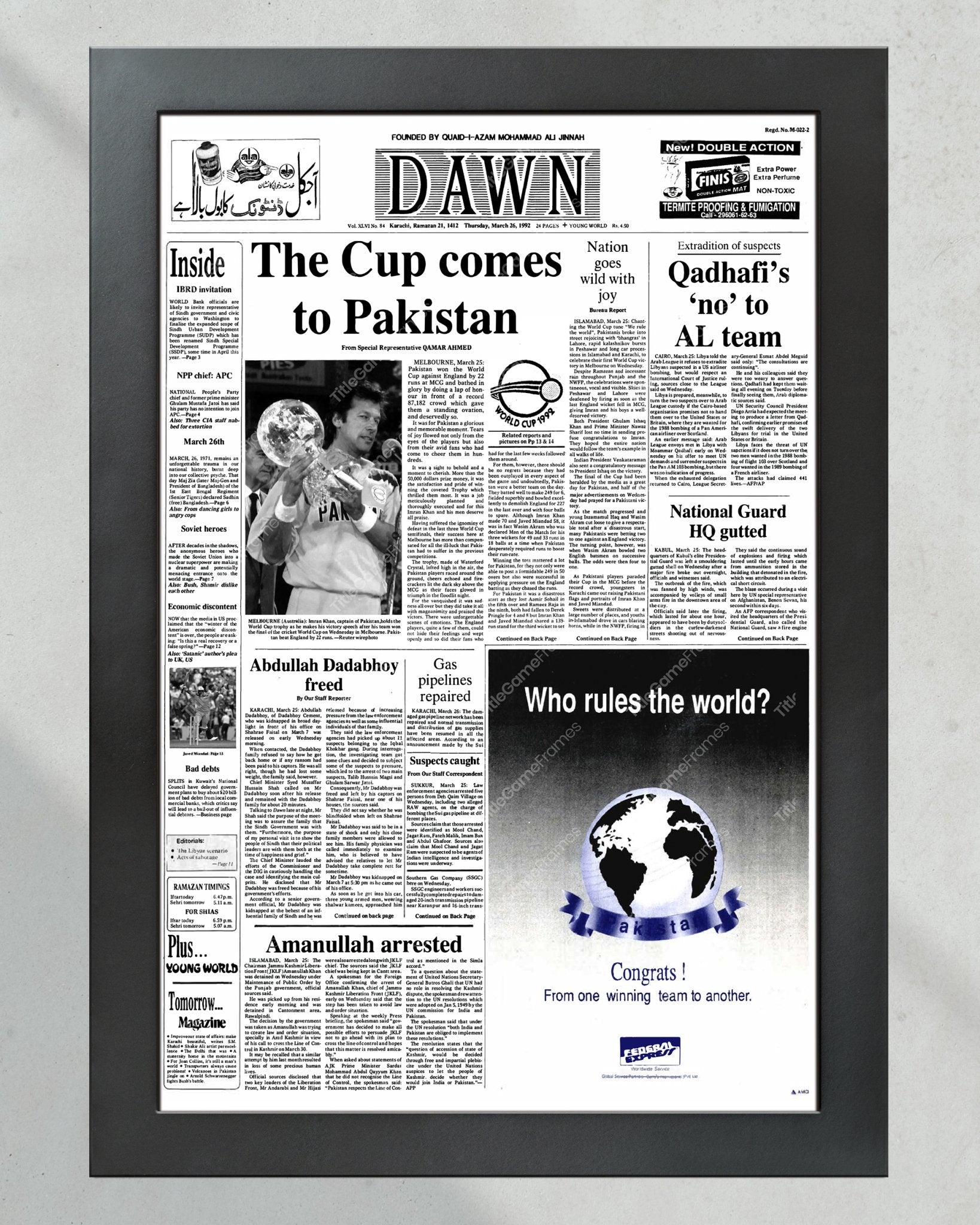 1992 Pakistan's Historic Cricket World Cup Victory Framed Newspaper - Title Game Frames